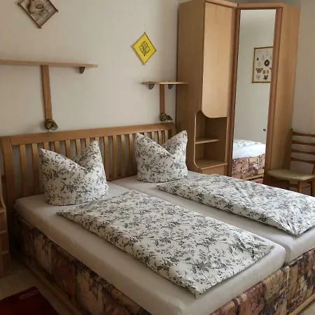 Ferienwohnungen In Drezno Zewnętrze zdjęcie