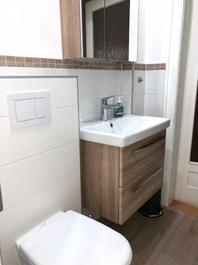 In Apartament *